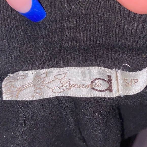 Black bell bottom leggings - Picture 5 of 5